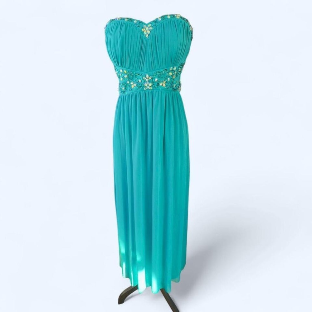 Y2K Jump Apparel Strapless‎ Beaded Chiffon Gown